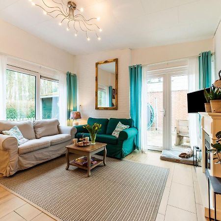 Endearing Holiday Home In Noordwijkerhout With Garden Bbq Eksteriør billede