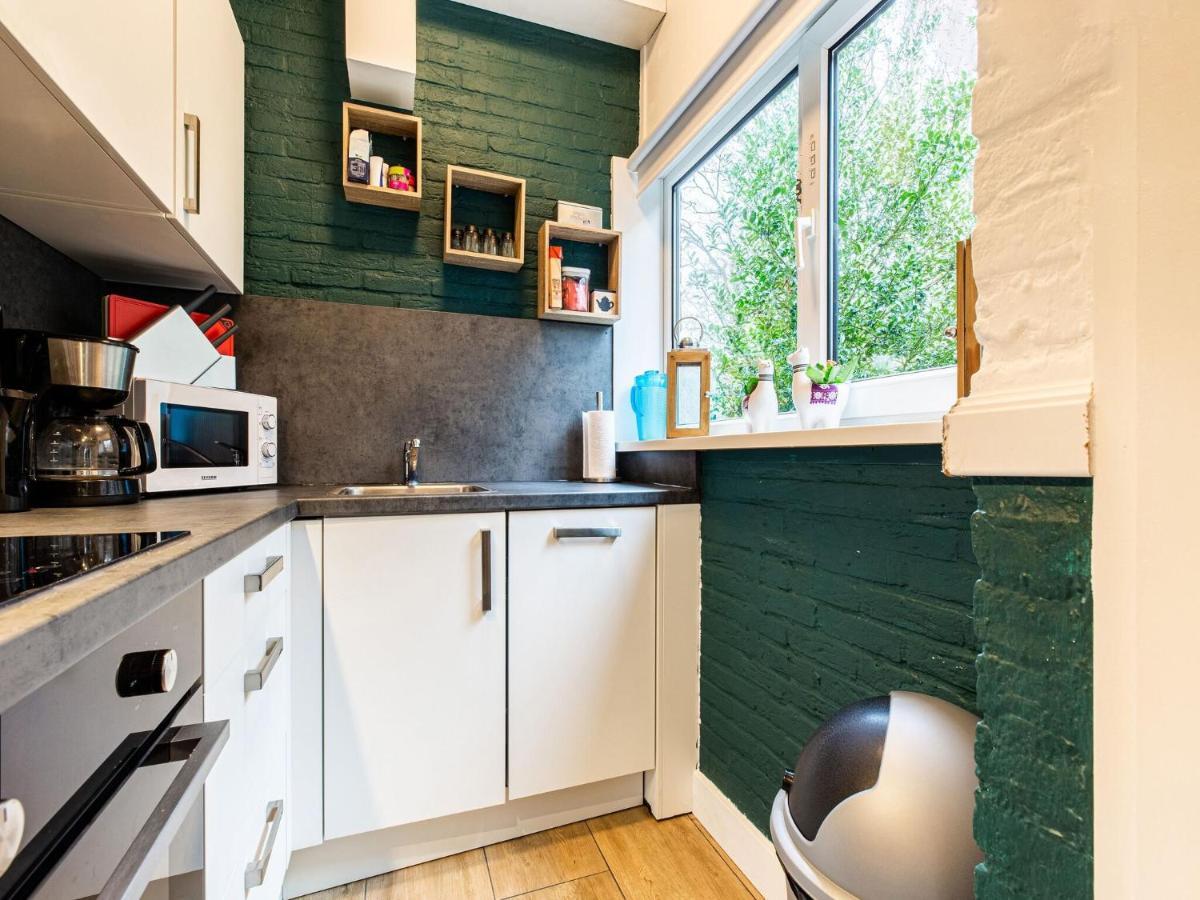 Endearing Holiday Home In Noordwijkerhout With Garden Bbq Eksteriør billede