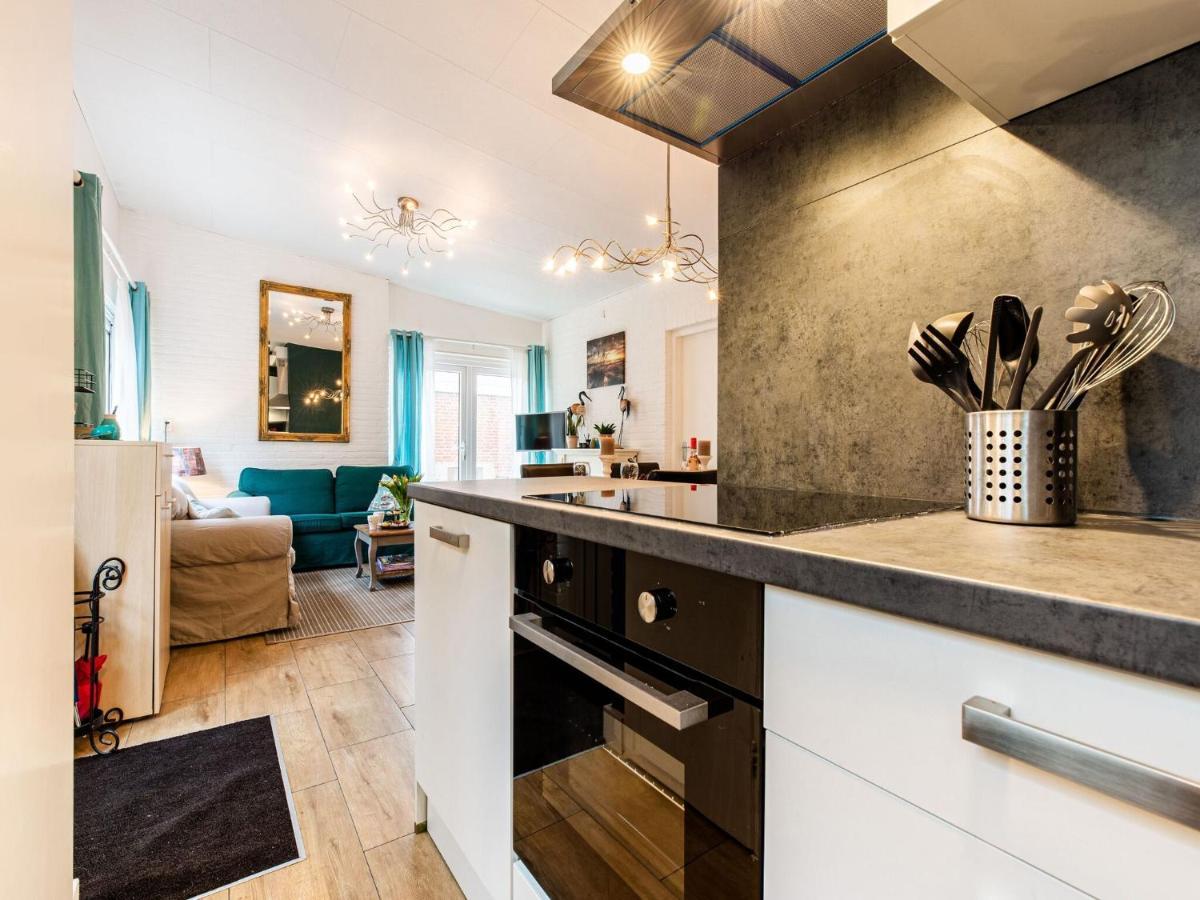 Endearing Holiday Home In Noordwijkerhout With Garden Bbq Eksteriør billede